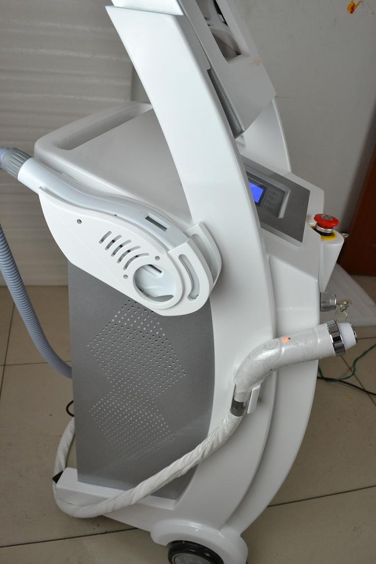 Машина удаления волос лазера Ipl RF Shr Nd Yag оборудования красотки IPL высокой энергии Elight